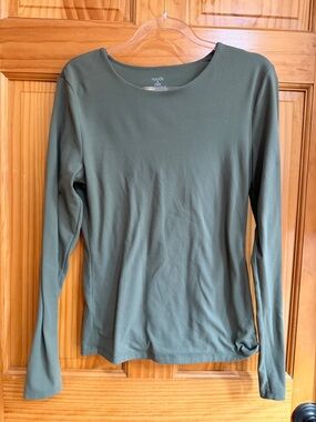 nuuds Olive Long Sleeve Crew Neck Top